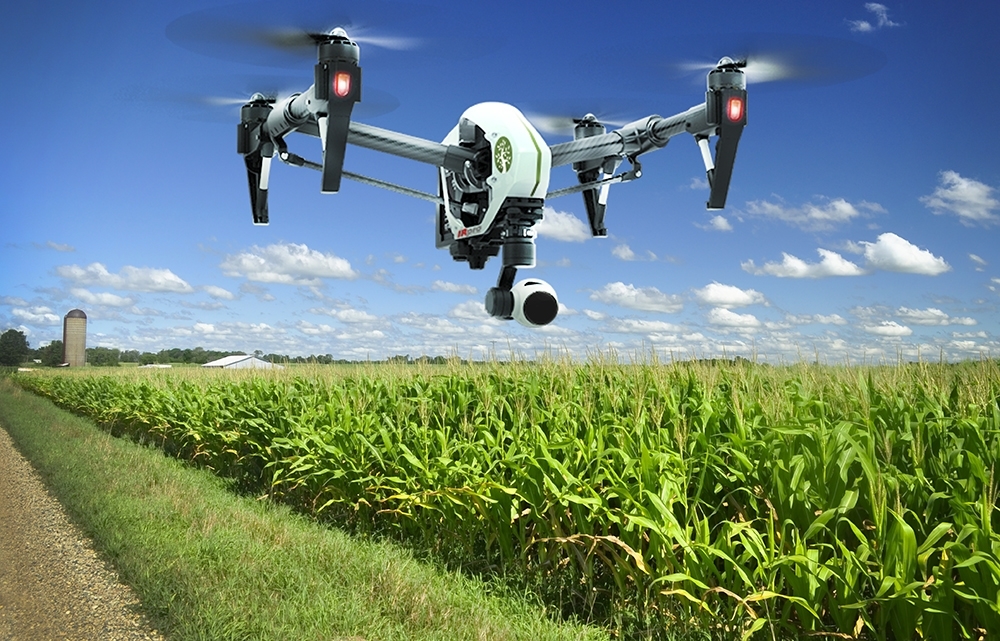 Roboti i dronovi obrađuju prvu digitalnu farmu u regionu