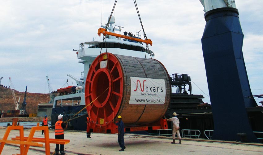 Italija smanjila kapacitete za podmorski kabl sa Crnom Gorom