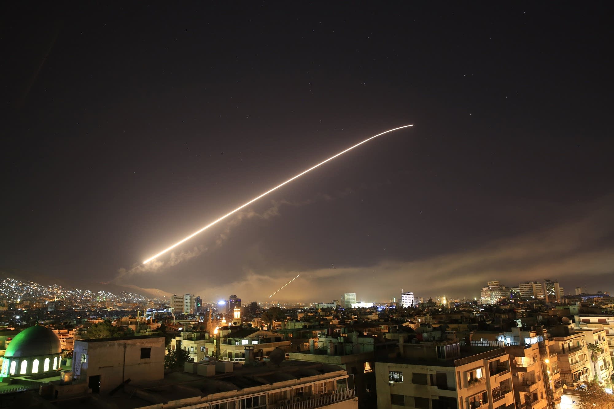 Koliko je koštao napad saveznika na Siriju: U par nekoliko sati samo na projektile potrošeno najmanje 200 miliona dolara