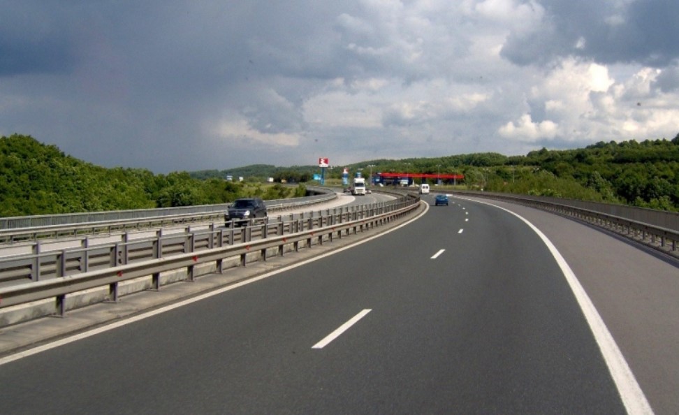 Njemačka uvodi ograničenje brzine na autoputevima zbog ekoloških standarda EU