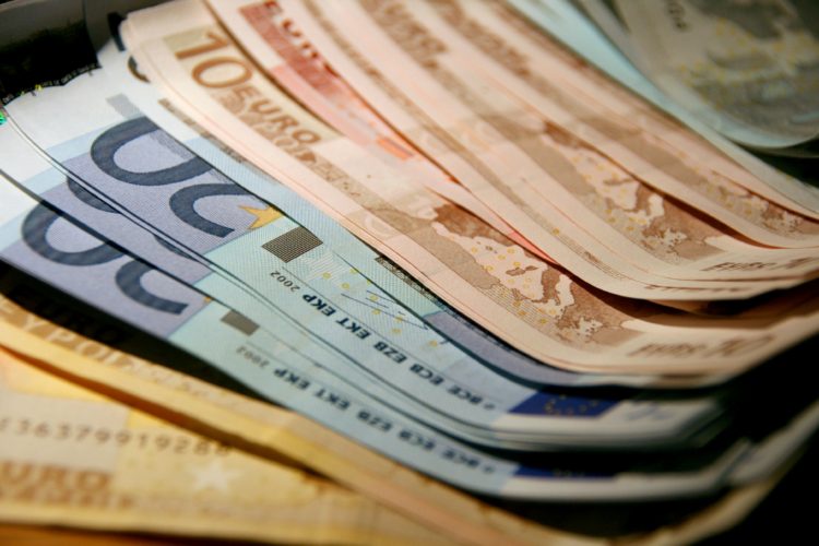 Države blagostanja: U ovim evropskim zemljama plate prelaze 3.000 eura