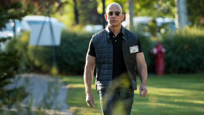 Džef Bezos učvrstio poziciju najbogatijeg čovjeka na svijetu