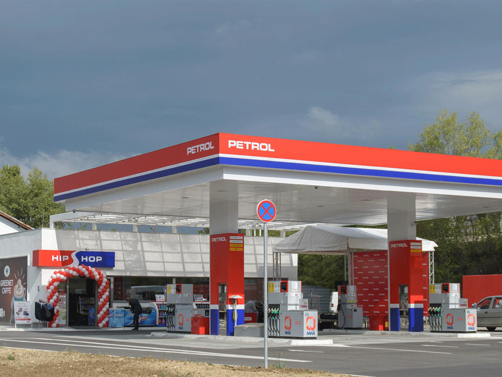 Petrol otvara šest novih pumpi u Crnoj Gori