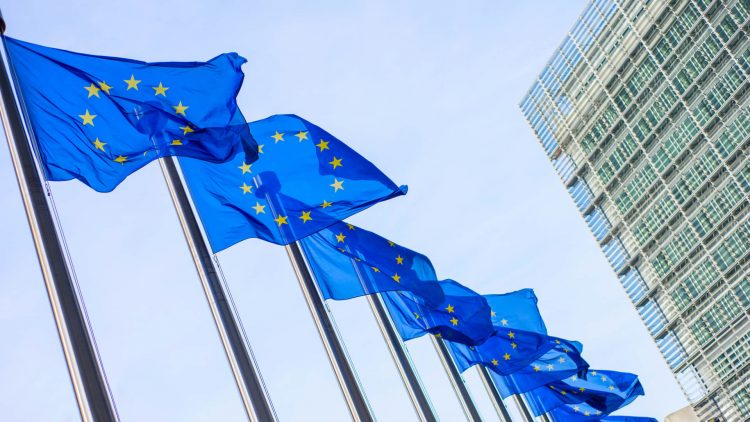 EU od petka uvodi “osvetničke tarife” za američke proizvode