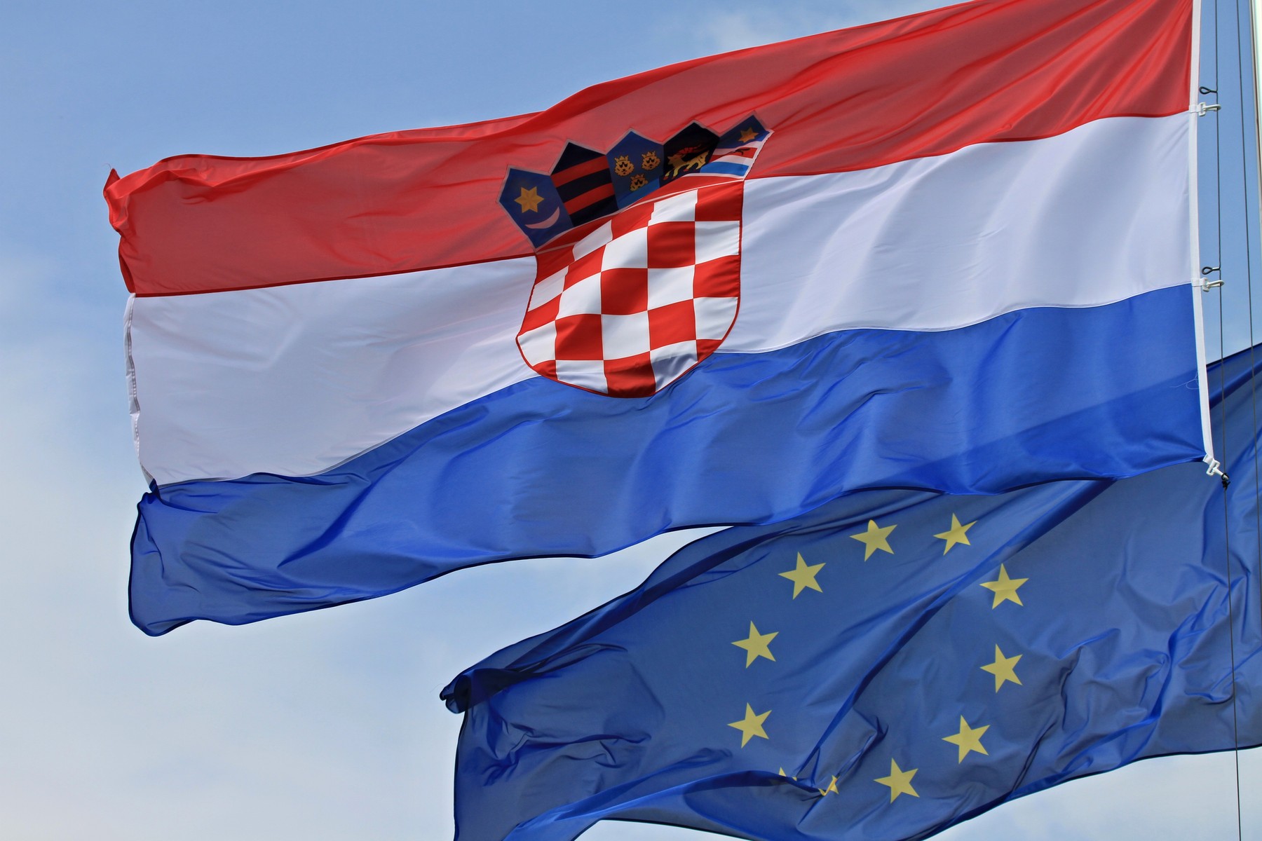 Hrvatska je najsiromašnija u EU: “Smijali smo se Česima, a danas nam je njihov standard nedostižan”