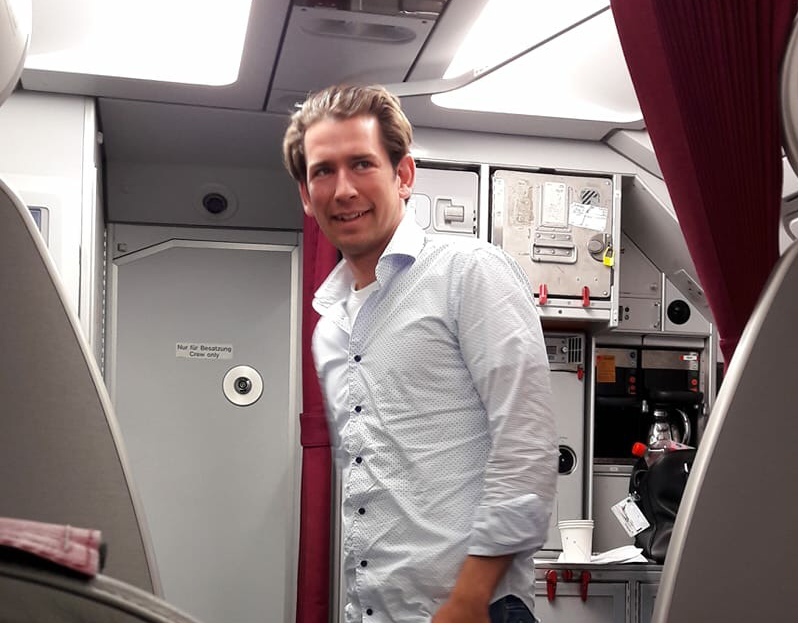 Bosanac na jeftinom letu sreo austrijskog kancelara: “A ovi naši misle da su bogovi”