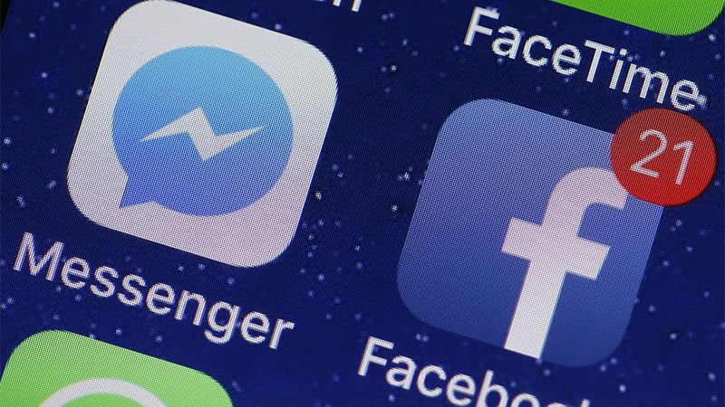 Facebook i Instagram se vratili nakon najdužeg pada od 2008.