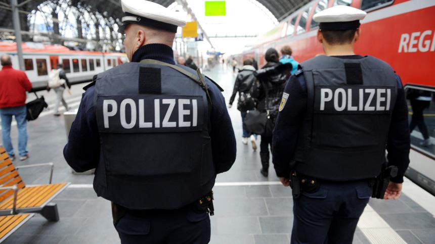 Njemačka će tražiti policajce i van svojih granica