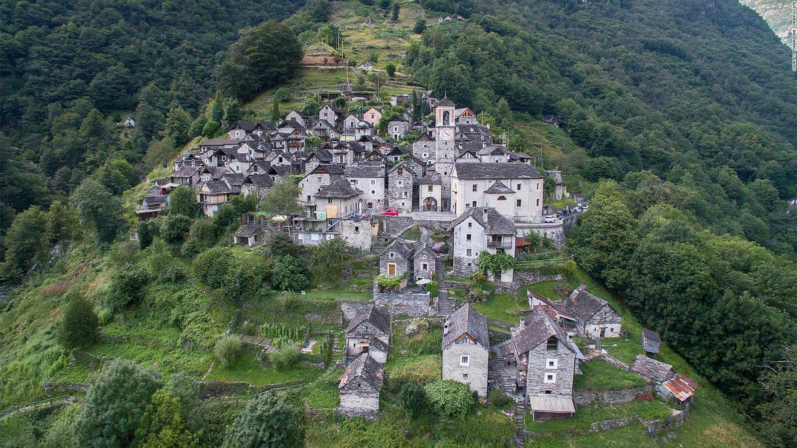Švajcarsko selo postaje hotel: Trg je predsoblje, ulice hodnici