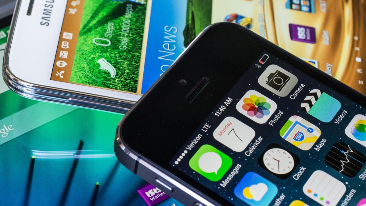 Apple i Samsung osuđeni zbog usporavanja svojih telefona