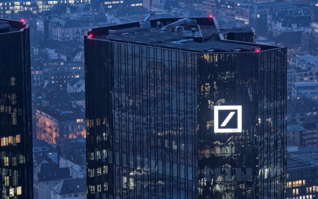 Deutsche bank u očajničkom pokušaju za pozitivni preokret