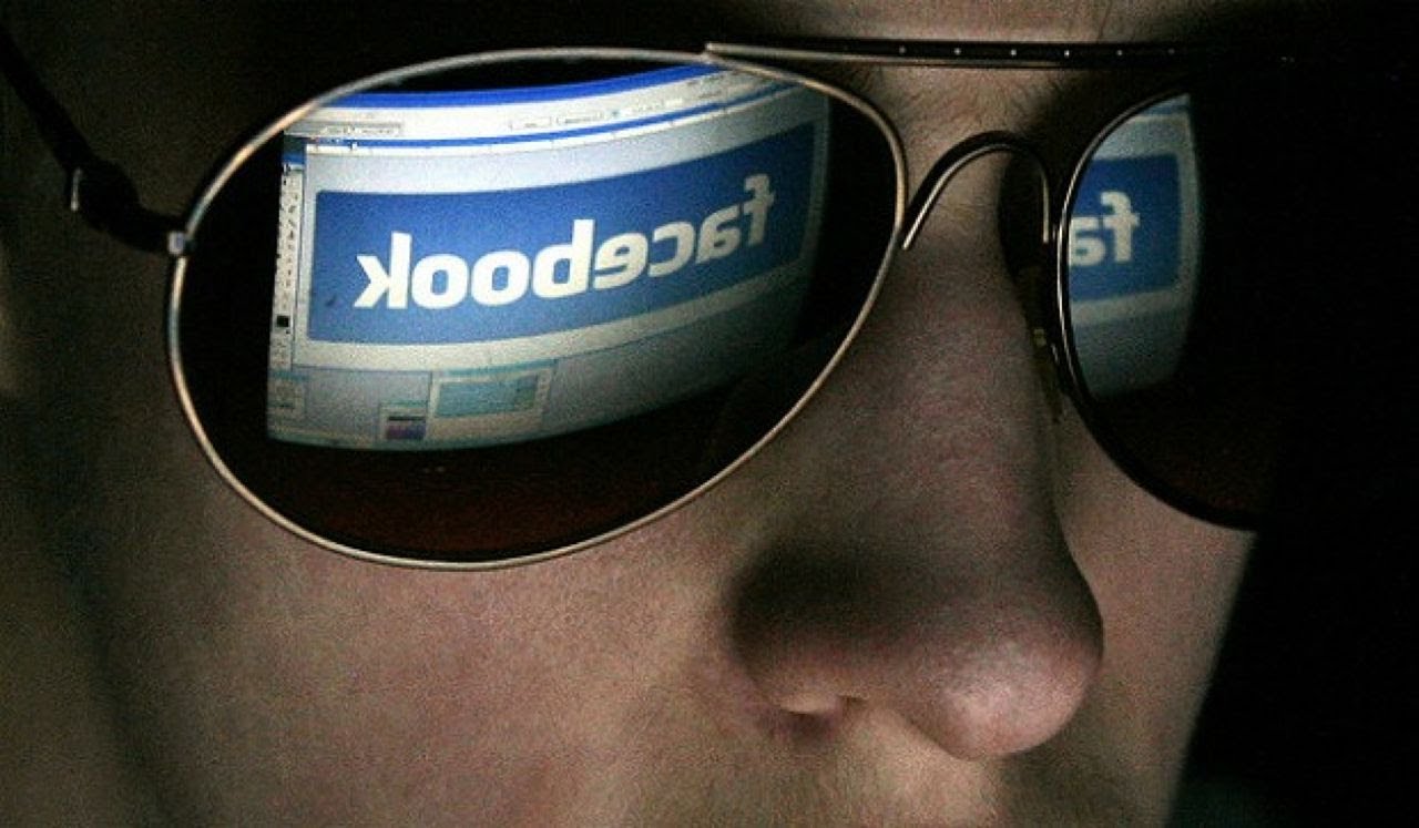 Procurile privatne poruke 81.000 korisnika Facebooka, hakeri prodaju ukradene profile za 10 centi