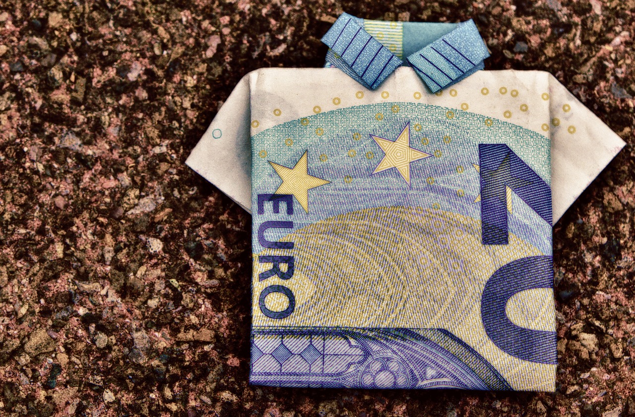 Dvadeset godina eura: Div na klimavim nogama