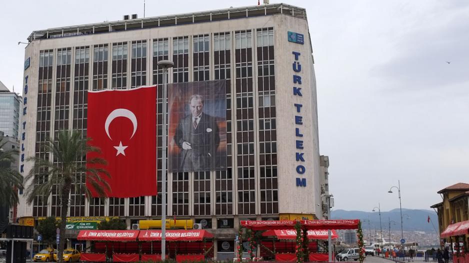 Najveće turske banke preuzimaju kontrolu nad Türk Telekomom