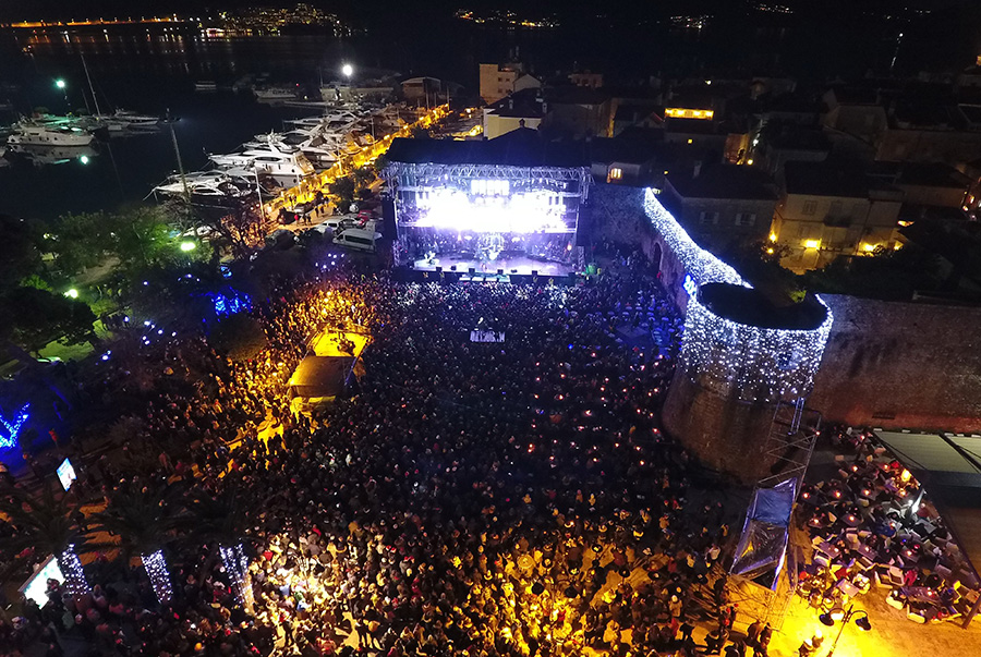 Estradni umjetnici za Novu godinu u Crnoj Gori zaradili 880.000 eura