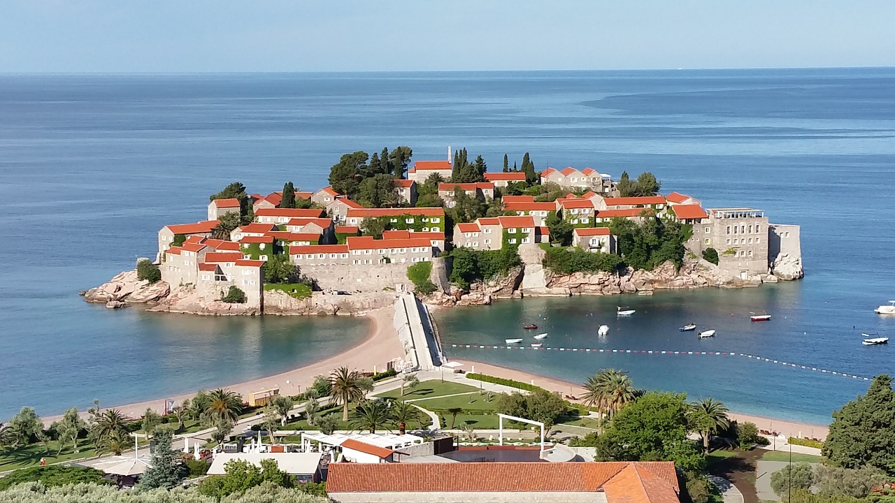 Akcije Sveti Stefan Hotela izlistane na Montenegroberzi: Kapitalna vrijednost 25,85 miliona eura