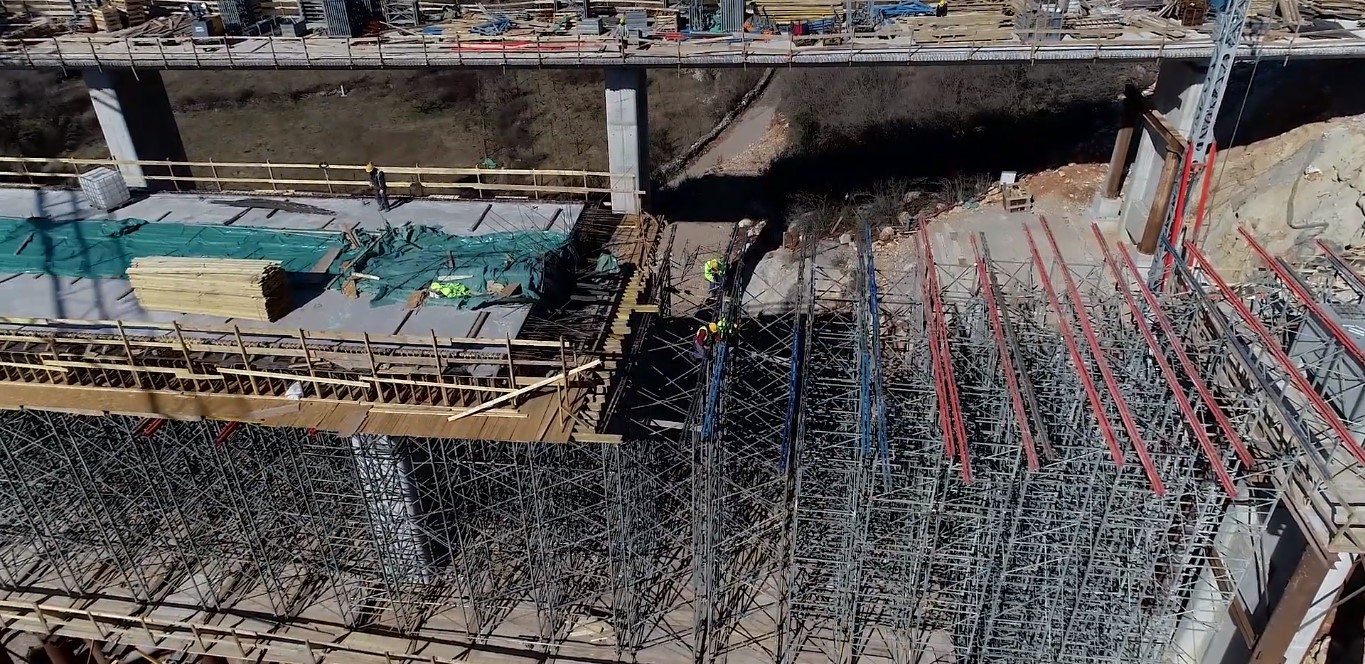 Pogledajte kako izgleda gradilište autoputa dva mjeseca prije ugovornog roka za završetak radova