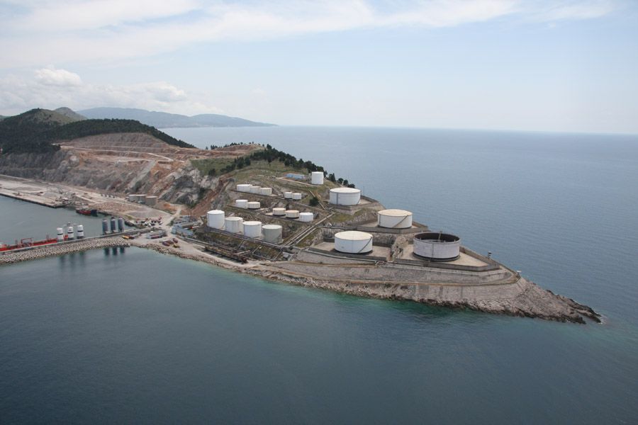 Ko su crnogorski uvoznici nafte: Na spisku i CRBC, Pivara Trebjesa, Uniprom…