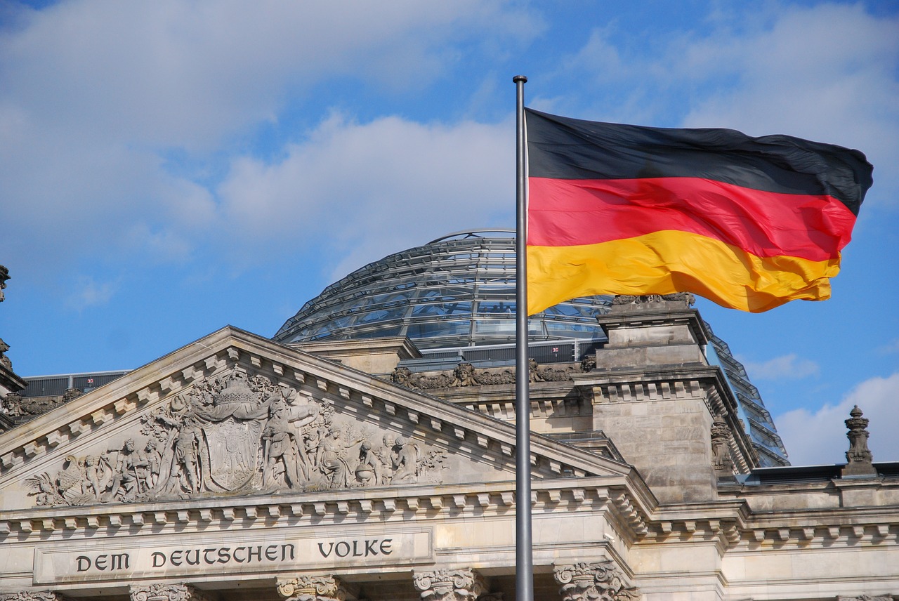 Njemačka se zadužuje po rekordno niskim, negativnim kamatama