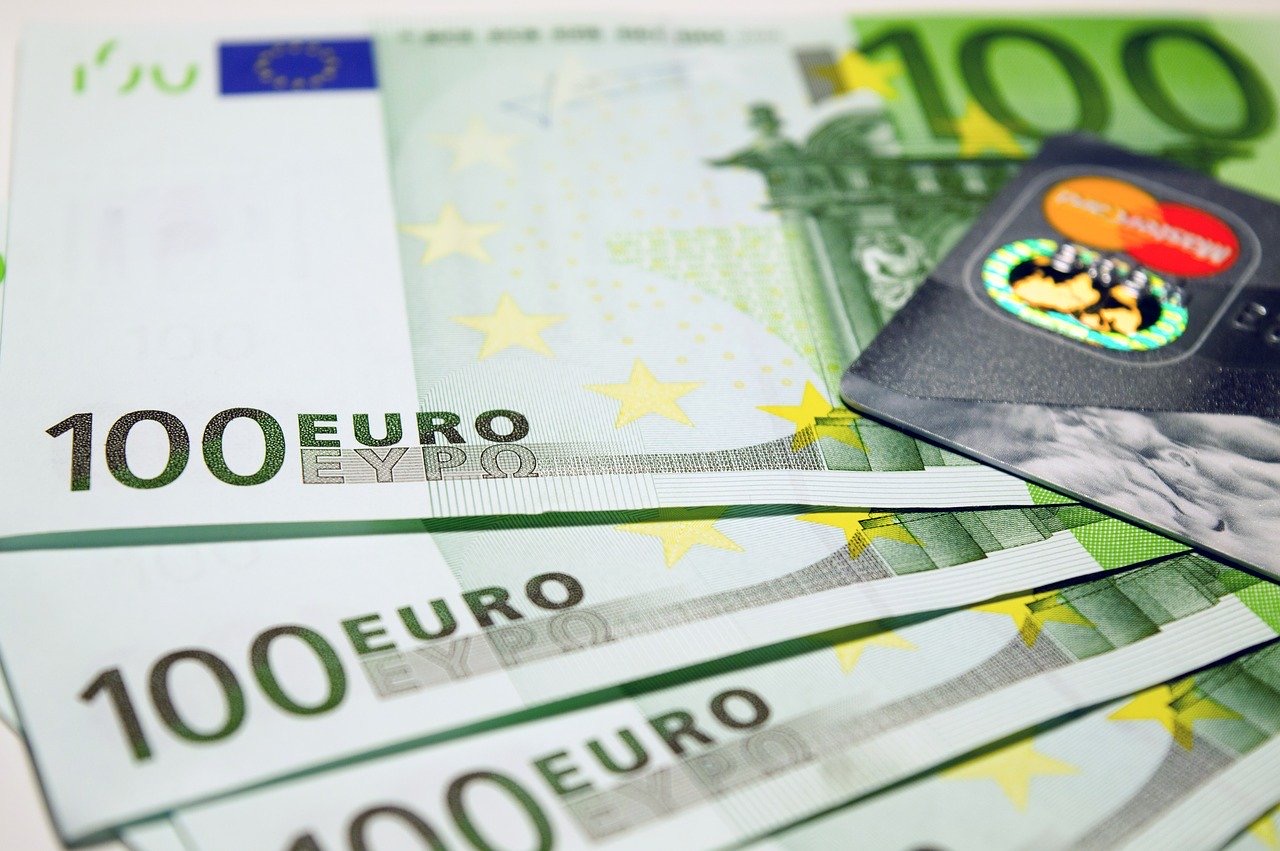 Ministarstvo finansija: BDP po stanovniku skočio na 7.700 eura
