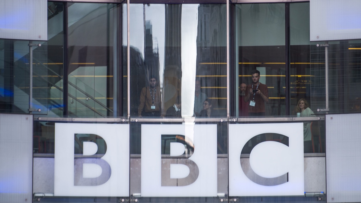 BBC traži direktora, godišnja plata preko pola miliona eura
