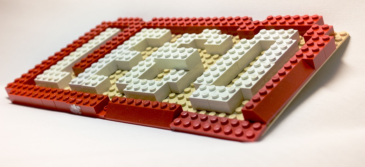 “Lego” obustavlja reklame na društvenim mrežama