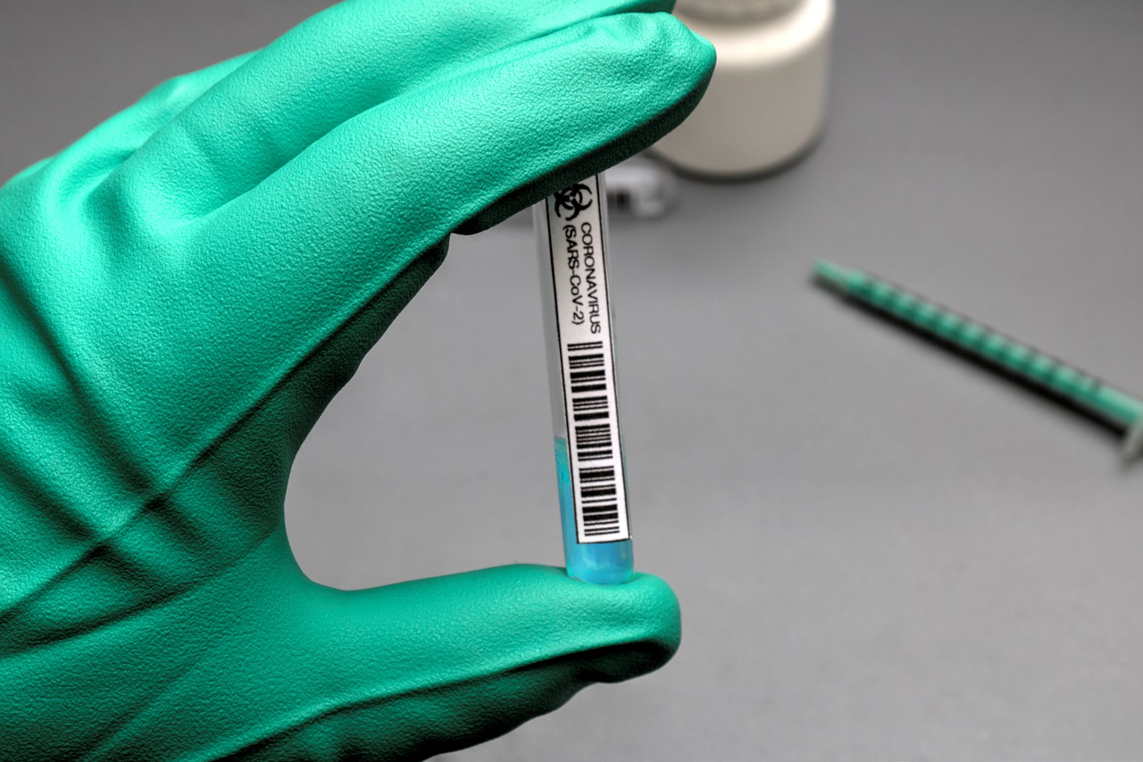 Koliko će farmaceutski divovi zaraditi na vakcini protiv koronavirusa