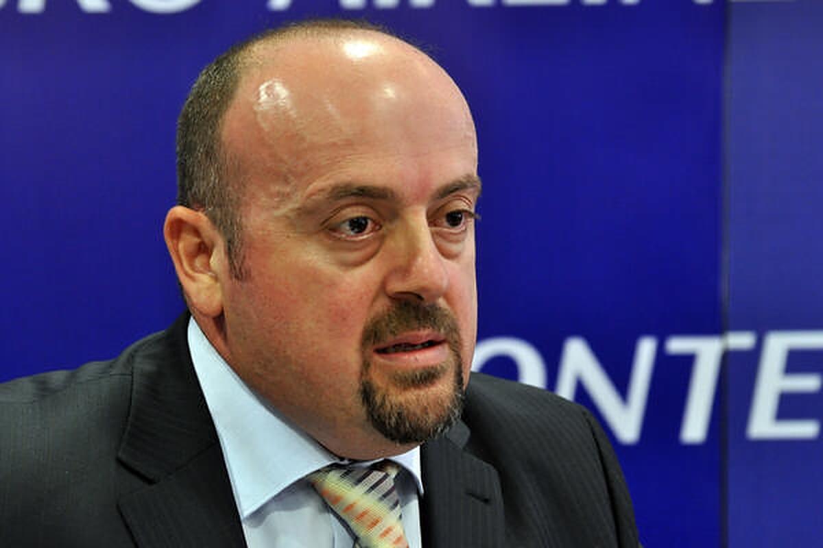 Direktor Montenegro Airlinesa podnio ostavku i odrekao se otpremnine
