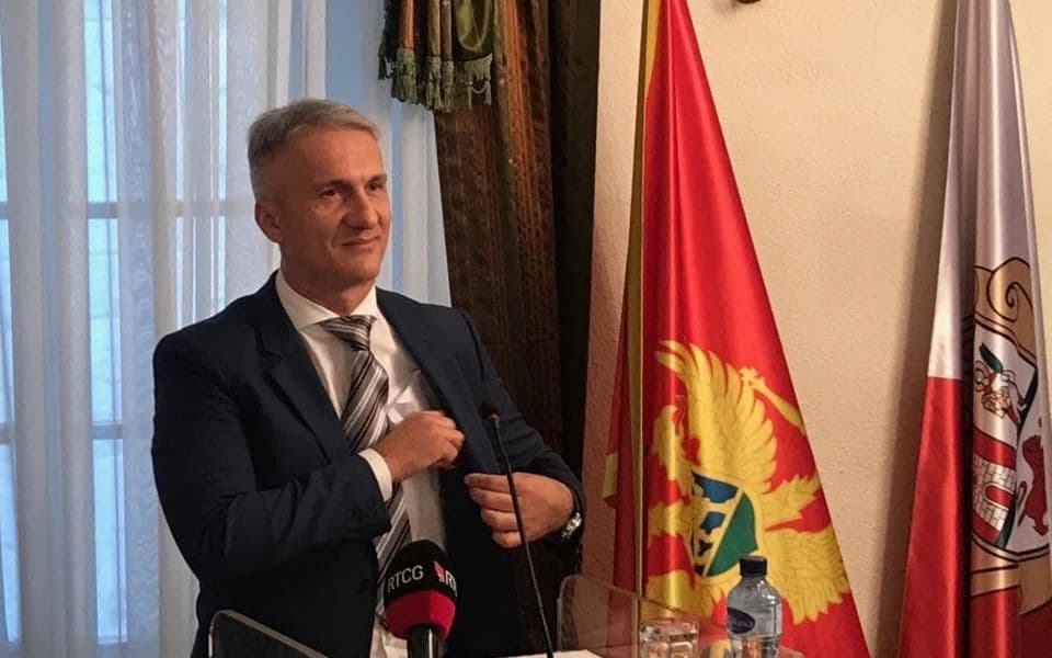 Šta sve ima direktor ANB-a: Pet stanova, dvije kuće, dva BMW-a, na računima preko 380.000 eura…