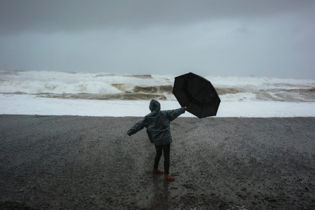 crisis, downturn, rain, umbrella, sea, beach