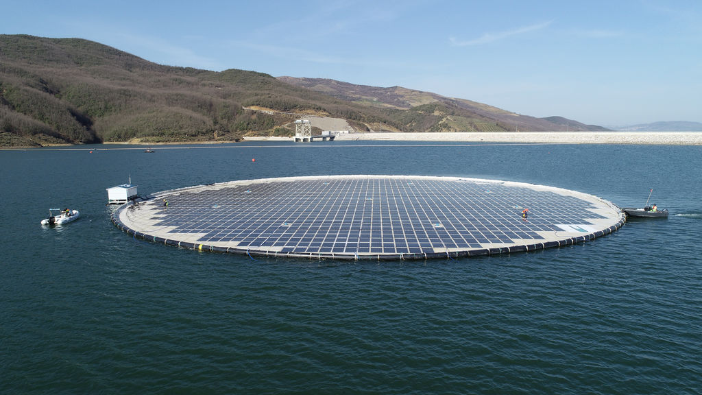 Albanija dobila prvu plutajuću solarnu elektranu