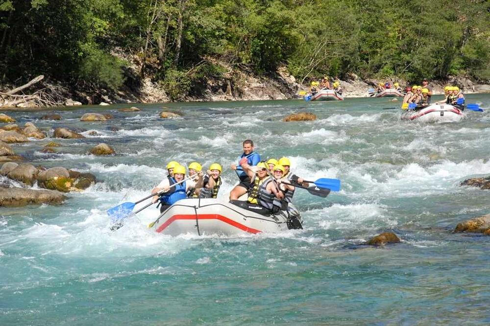 Prema Google pretragama: Rafting ubjedljivo najpopularnija aktivnost među turistima u Crnoj Gori