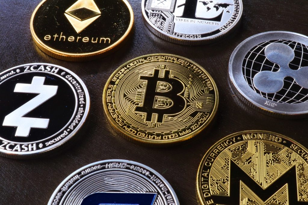 crypto currencies, bitcoin, bitkoin, ethereum, kriptovalute