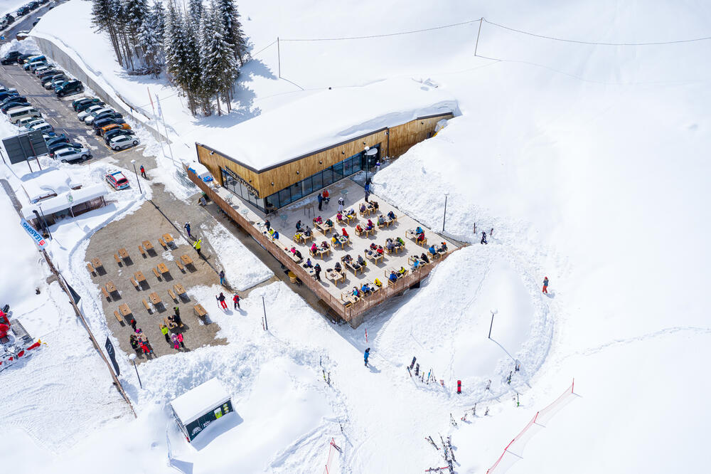 2.000 posjetilaca i 30.000 eura prihoda: U Ski centru Kolašin 1600 zadovoljni prvim sezonskim vikendom