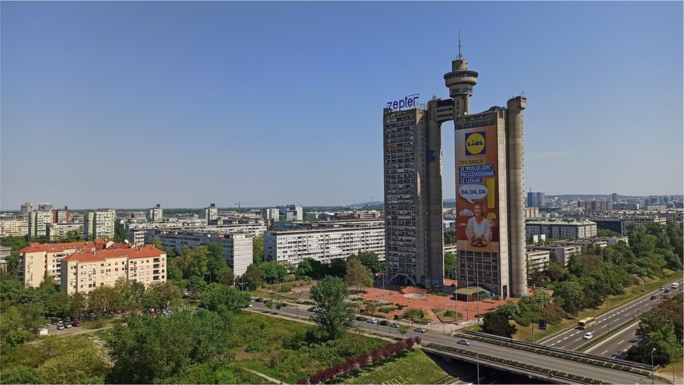 Na prodaju jedan od simbola Beograda: Za Geneks kulu traže najmanje 17 miliona eura
