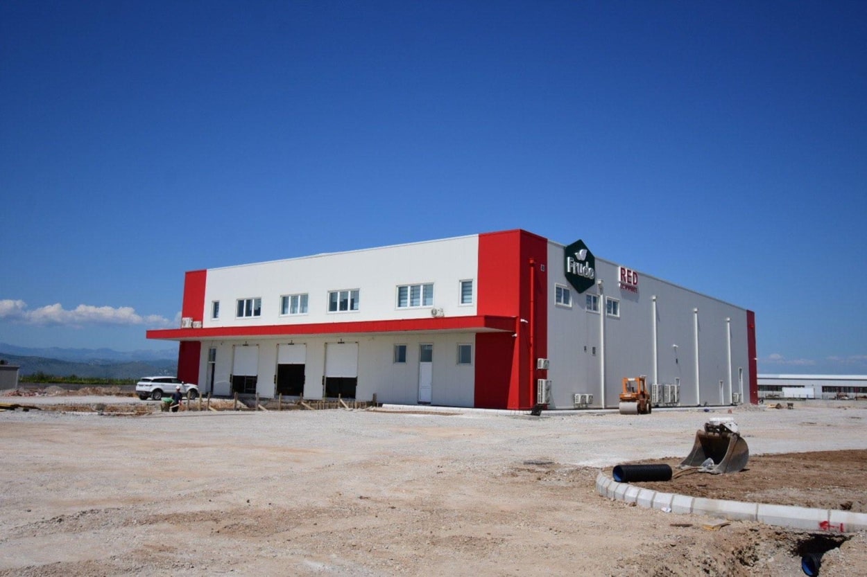 Investicioni talas u Tuzima: Tri fabrike zaposliće 250 radnika