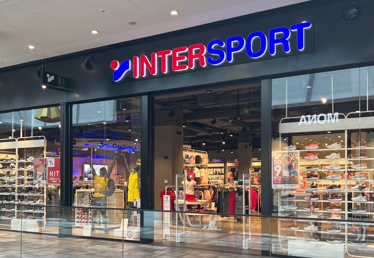 Intersport za sada ostaje Poljacima: Zaustavljena prodaja najvećeg regionalnog lanca sportske opreme