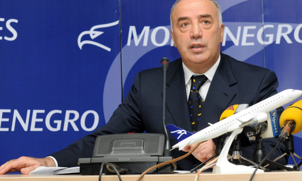 Zoran Đurišić, Montenegro Airlines