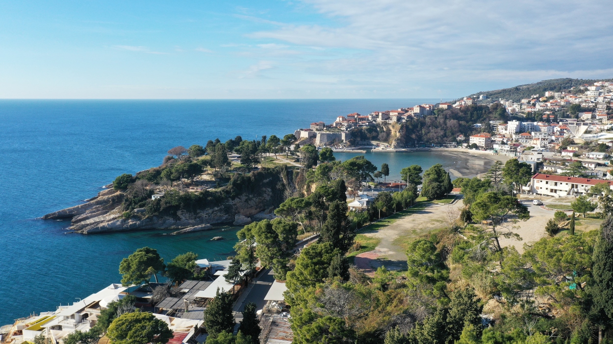 Kotorska kompanija i zvanično preuzela zemljište bivšeg hotela “Galeb”