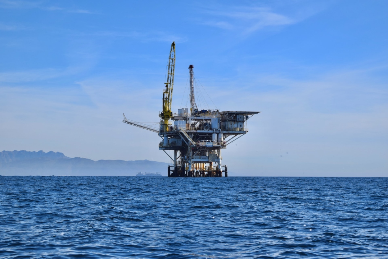 Cijene nafte miruju dok se prati razvoj događaja na Crvenom moru