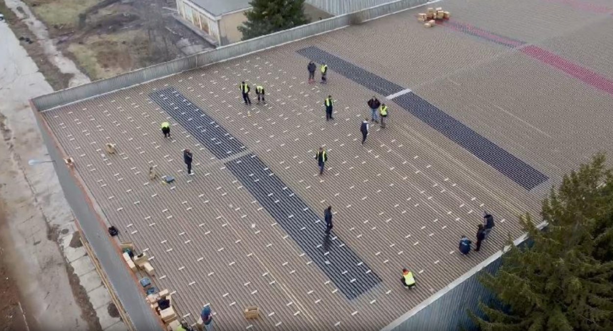 Željezara dobila prvu solarnu elektranu: Na krovu Vučionice instalirana snaga 1,7 megavata
