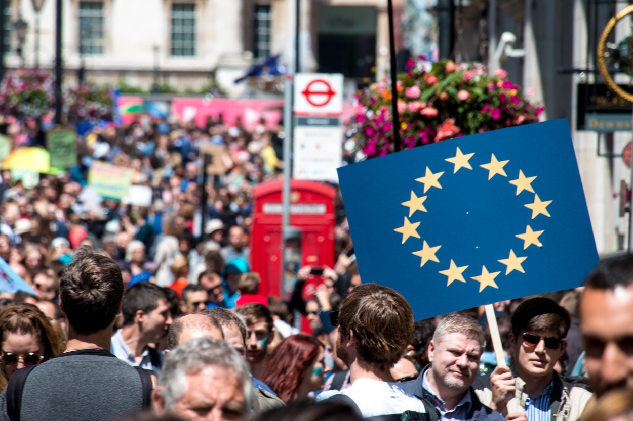 Anketa: Većina Britanaca želi nazad u EU