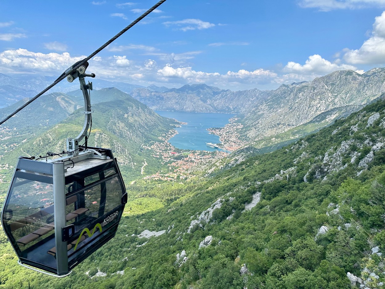 U ponedjeljak startuje žičara Kotor – Lovćen: Objavljen red vožnje, prvo penjanje u 10 ujutro
