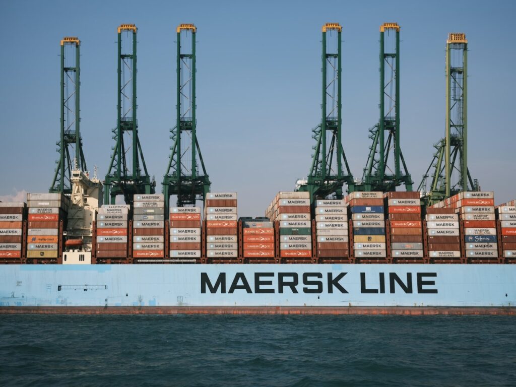 Maersk, shipping, ship, cargo, brod, kontejner