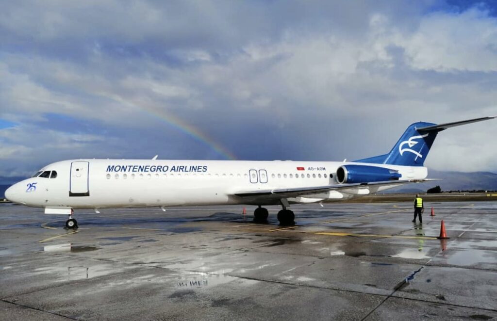 Fokker Foker avion Montenegro Airlines