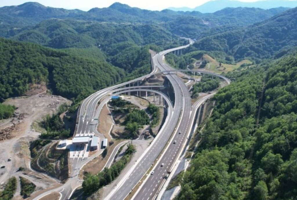 Petlja Veruša, autoput Bar Boljare, Smokovac Mateševo