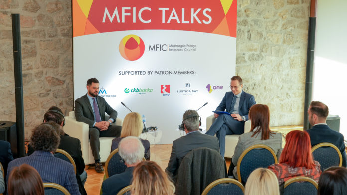 MFIC Talks, Savjet stranih investitora