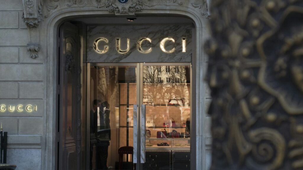 Gucci, Paris, luxury, wealth, rich
