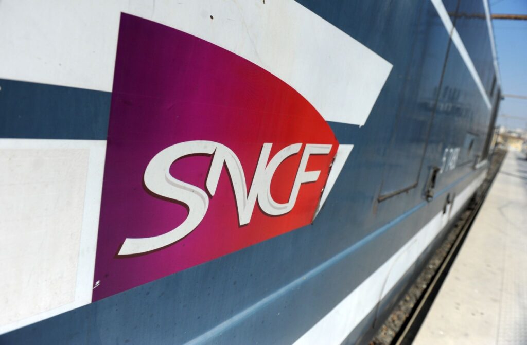 voz, francuska željeznica SNCF, train