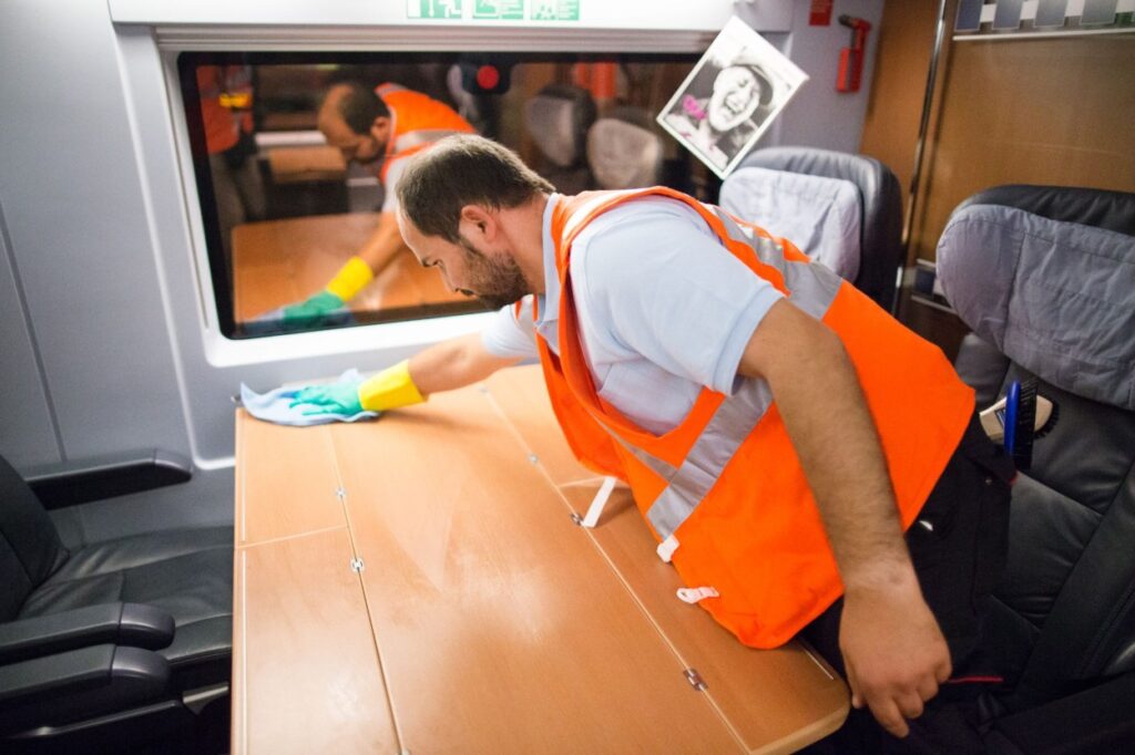 worker, work, clean, cleansing, train, germany